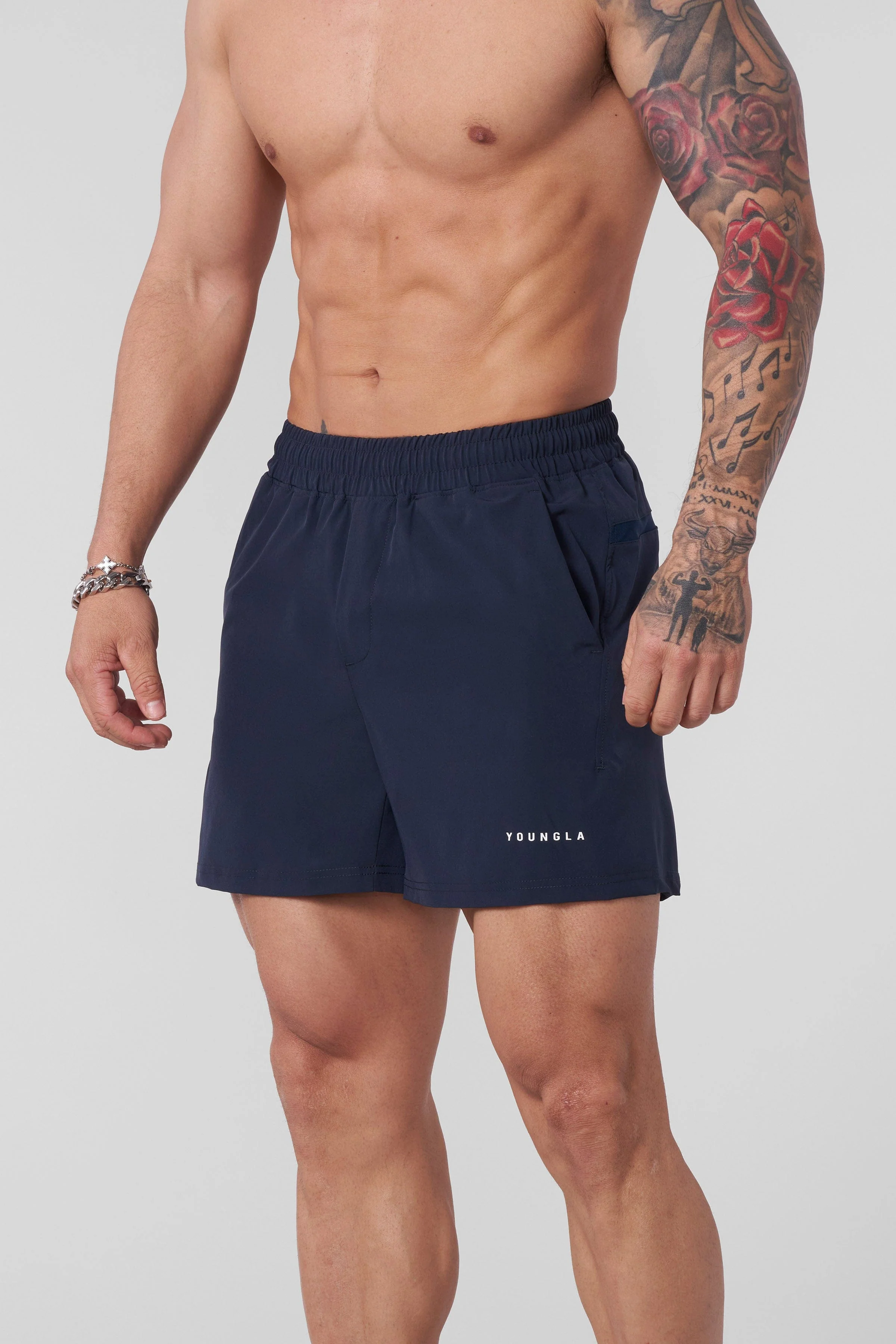1022 - Staple Shorts 4.5